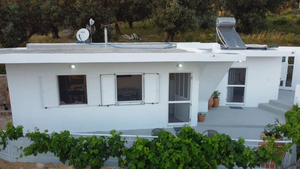 Villa Mano'S House Triopetra Exterior foto